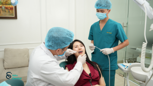 Những ai nên và không nên làm răng sứ? Lời khuyên từ chuyên gia 3 Những ai nên và không nên làm răng sứ?