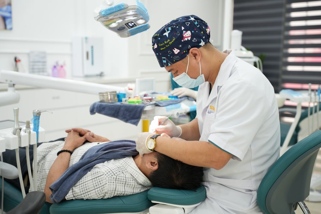 Ảnh hưởng của cà phê, hút thuốc với răng sứ thẩm mỹ – Những điều bạn cần biết 1 DSC00030