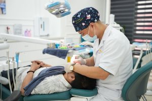 Ảnh hưởng của cà phê, hút thuốc với răng sứ thẩm mỹ – Những điều bạn cần biết 2 Ảnh hưởng của cà phê, hút thuốc với răng sứ thẩm mỹ