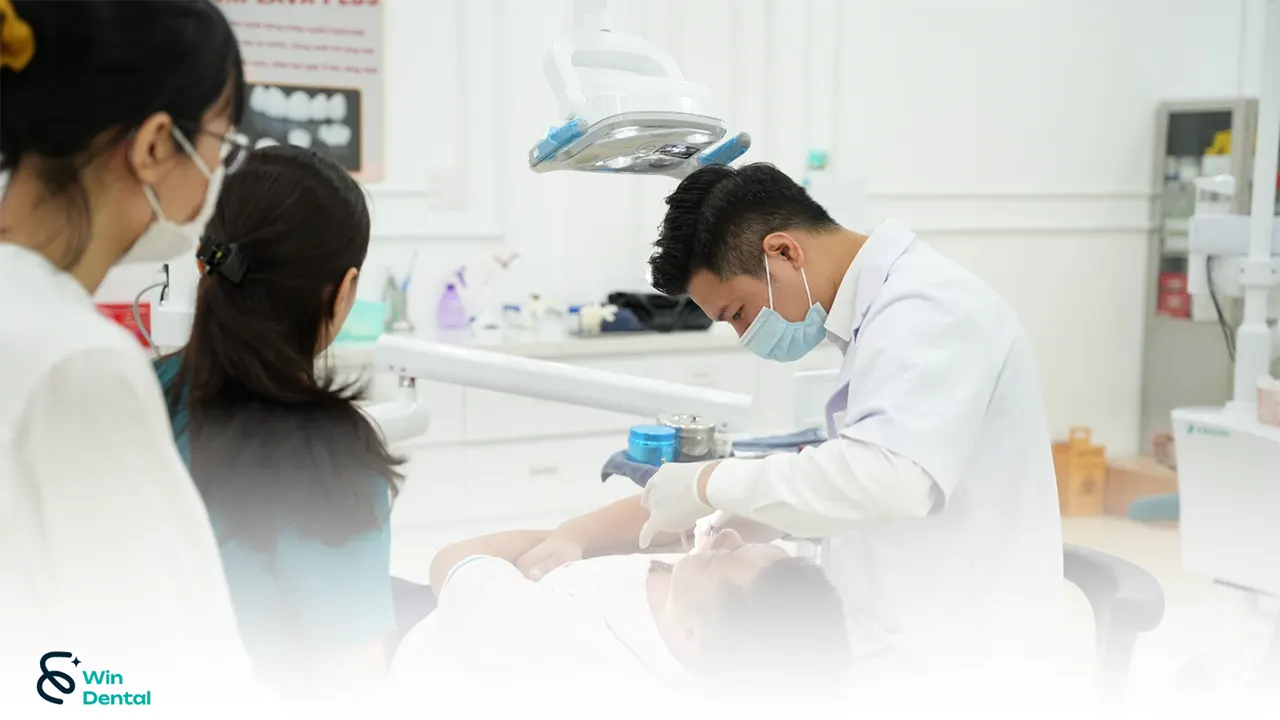 Niềng răng 7 Niềng răng Win Dental